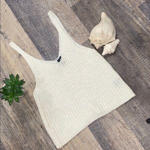 Light weight sweater